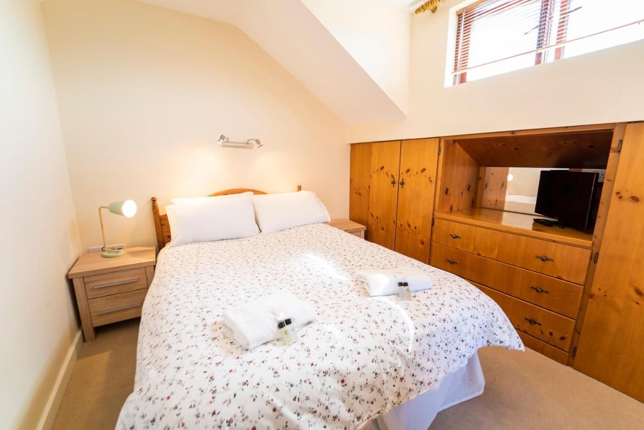 Charming City Centre Guest House Galway Ngoại thất bức ảnh