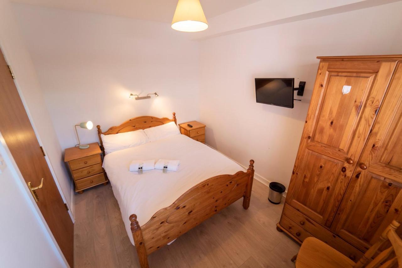 Charming City Centre Guest House Galway Ngoại thất bức ảnh